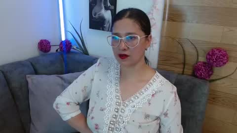Alana  online show from March 26, 2026, 7:41 pm