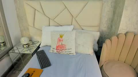 Alana online show from April 25, 2026, 11:35 am