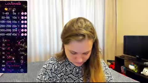 Snapshot of alanabrox chatting on January 13, 2025, 10:36 am Julia online show from January 13, 2025, 10:36 am