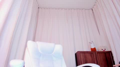 Snapshot of alanakimura_ chatting on January 19, 2025, 3:32 pm Alana silvana online show from January 19, 2025, 3:32 pm