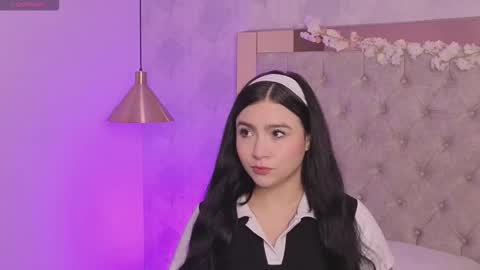 alanha online show from March 17, 2026, 11:13 am