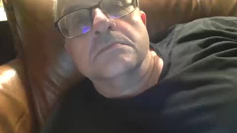 Snapshot of alankrieski1174 chatting on October 14, 2025, 3:51 am alankrieski1174 online show from October 14, 2025, 3:51 am