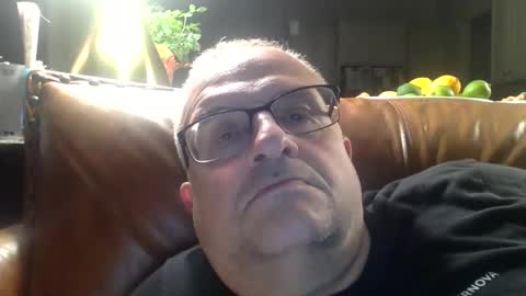 Snapshot of alankrieski1174 chatting on October 29, 2025, 3:42 am alankrieski1174 online show from October 29, 2025, 3:42 am