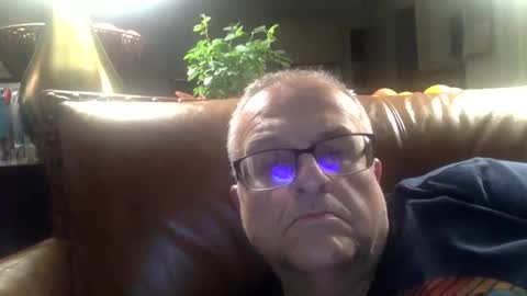 Snapshot of alankrieski1174 chatting on November 12, 2025, 3:18 am alankrieski1174 online show from November 12, 2025, 3:18 am