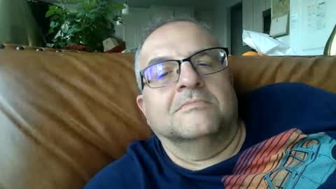 Snapshot of alankrieski1174 chatting on November 17, 2025, 12:11 pm alankrieski1174 online show from November 17, 2025, 12:11 pm