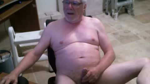 Snapshot of alanlee10allen chatting on May 8, 2026, 1:49 pm Alanlee10allen online show from May 8, 2026, 1:49 pm