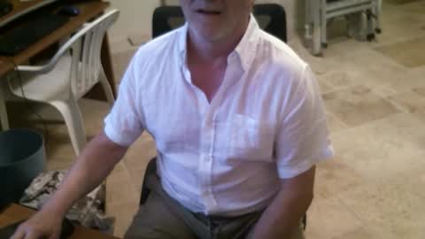 Snapshot of alanlee10allen chatting on June 5, 2026, 3:29 pm Alanlee10allen online show from June 5, 2026, 3:29 pm