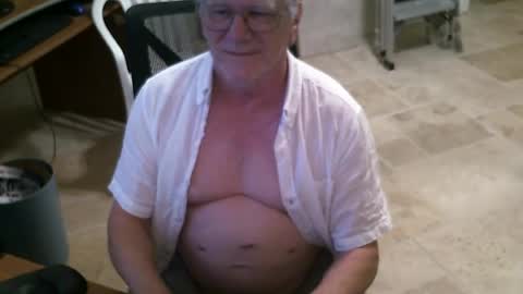 Snapshot of alanlee10allen chatting on June 12, 2026, 1:54 pm Alanlee10allen online show from June 12, 2026, 1:54 pm