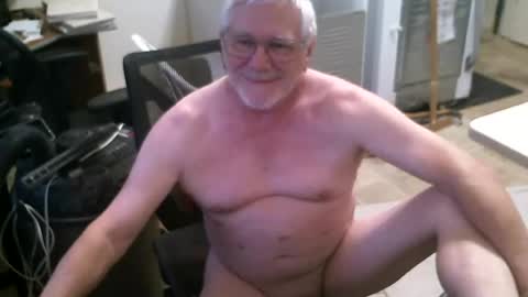 Snapshot of alanlee10allen chatting on July 31, 2026, 9:03 pm Alanlee10allen online show from July 31, 2026, 9:03 pm