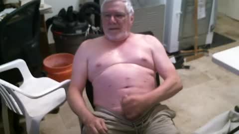 Snapshot of alanlee10allen chatting on August 2, 2026, 1:20 pm Alanlee10allen online show from August 2, 2026, 1:20 pm