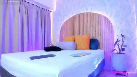 Alanna  online show from February 19, 2025, 1:51 am