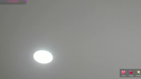 Snapshot of alanna_hank chatting on May 17, 2026, 2:09 am Alanna online show from May 17, 2026, 2:09 am