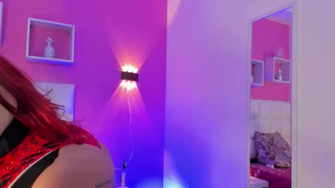 Snapshot of alanna_hot3 chatting on November 6, 2025, 7:59 pm Ana online show from November 6, 2025, 7:59 pm