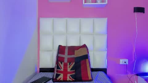 Snapshot of alanna_hot3 chatting on July 21, 2026, 7:49 pm Ana online show from July 21, 2026, 7:49 pm