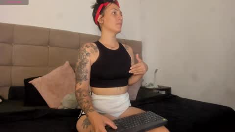 Snapshot of alanna_rosse_ chatting on April 27, 2026, 11:36 pm Alanna Independent Models onlyfans alanna rosse online show from April 27, 2026, 11:36 pm