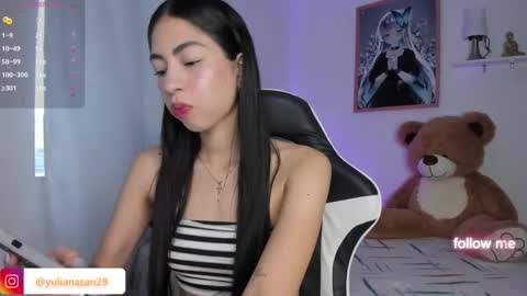 Snapshot of alannah__ chatting on February 22, 2025, 12:19 pm online show from February 22, 2025, 12:19 pm