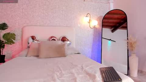 alannarouge online show from February 14, 2026, 11:51 am