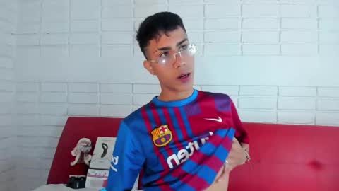 Snapshot of alannaughty_ chatting on December 29, 2024, 8:48 pm alannaughty_ online show from December 29, 2024, 8:48 pm