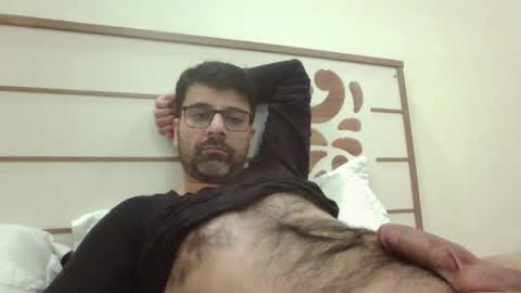 alanpageex online show from December 19, 2024, 8:55 pm