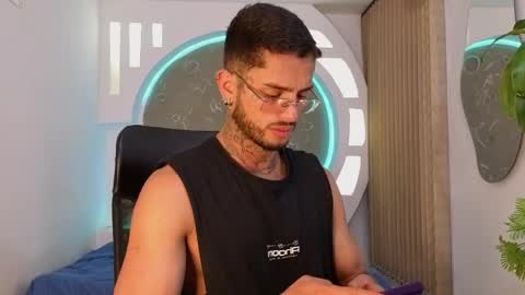 alan online show from April 27, 2026, 2:04 pm