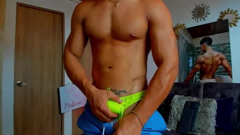 Snapshot of alansex66 chatting on June 2, 2026, 12:40 pm Alan online show from June 2, 2026, 12:40 pm