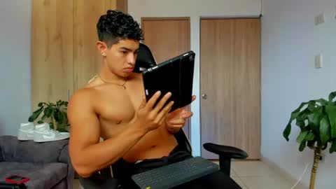 Snapshot of alansex66 chatting on July 30, 2026, 1:21 pm Alan online show from July 30, 2026, 1:21 pm