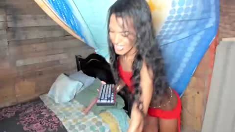 Snapshot of alariprincess chatting on June 10, 2026, 2:49 pm alariprincess online show from June 10, 2026, 2:49 pm