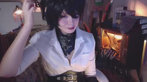 Snapshot of alaskagrace chatting on October 29, 2025, 4:48 am Alaska Grace online show from October 29, 2025, 4:48 am