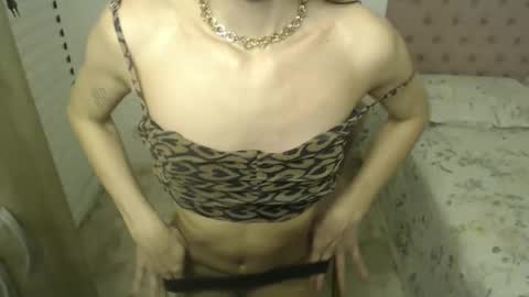 Snapshot of alatinmermaid chatting on February 5, 2026, 5:50 pm alatinmermaid online show from February 5, 2026, 5:50 pm