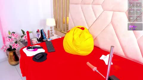 Alazsanna online show from January 11, 2026, 10:48 pm