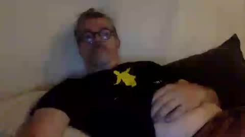 Snapshot of albandant chatting on July 14, 2026, 12:11 pm albandant online show from July 14, 2026, 12:11 pm