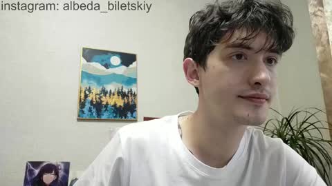 Snapshot of albeda22 chatting on February 10, 2025, 2:37 pm Albedo online show from February 10, 2025, 2:37 pm