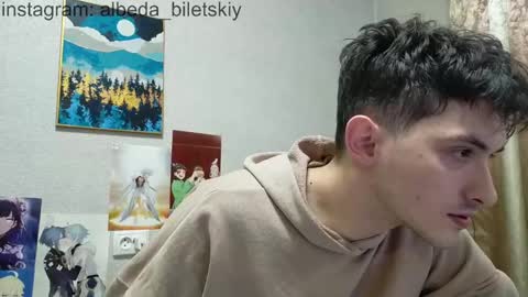 Snapshot of albeda22 chatting on February 28, 2025, 3:26 pm Albedo online show from February 28, 2025, 3:26 pm