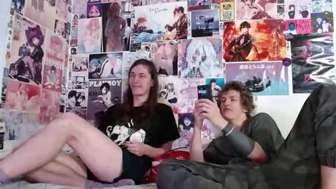 Snapshot of albertpainhate chatting on October 12, 2025, 3:38 am Albert You can ------------ support me at online show from October 12, 2025, 3:38 am