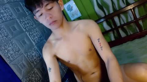 Snapshot of albertx_destroyer69 chatting on February 27, 2025, 8:31 pm Albert online show from February 27, 2025, 8:31 pm