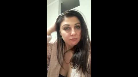 albina online show from March 8, 2026, 10:13 pm