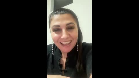 albina online show from March 18, 2026, 5:49 pm