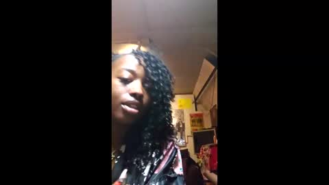 alchemistlila online show from June 6, 2026, 1:43 am
