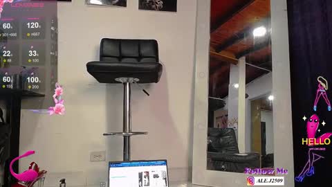 Snapshot of ale_2509 chatting on November 10, 2025, 12:59 pm Ale online show from November 10, 2025, 12:59 pm