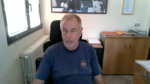 Snapshot of aleandela chatting on June 16, 2026, 1:47 pm aleandela online show from June 16, 2026, 1:47 pm