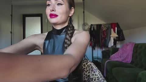 Snapshot of alecssalove chatting on October 20, 2025, 11:21 am Alecssalove online show from October 20, 2025, 11:21 am