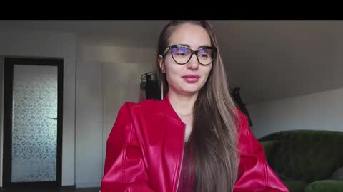 Alecssalove online show from March 5, 2026, 2:02 pm