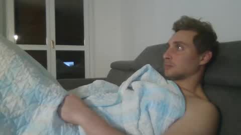 Snapshot of aledewalt chatting on February 7, 2025, 4:46 pm call me on skp alexdewalt online show from February 7, 2025, 4:46 pm