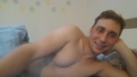 Snapshot of aledewalt chatting on March 11, 2025, 7:15 am call me on skp alexdewalt online show from March 11, 2025, 7:15 am