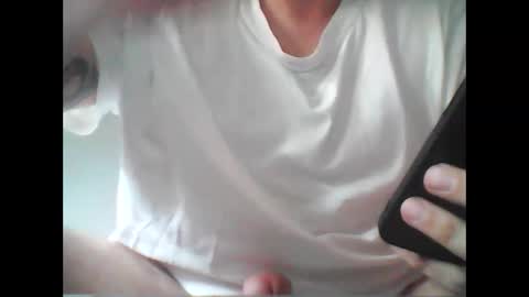 Snapshot of aleeexxxx4u chatting on October 30, 2025, 2:51 pm aleeexxxx4u online show from October 30, 2025, 2:51 pm