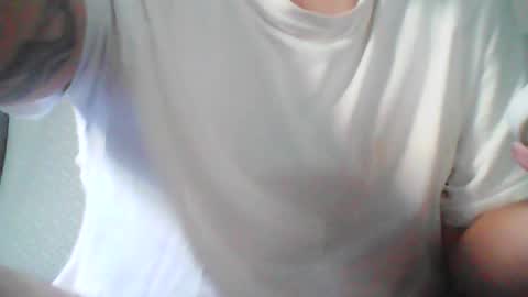 Snapshot of aleeexxxx4u chatting on June 15, 2026, 8:38 am aleeexxxx4u online show from June 15, 2026, 8:38 am