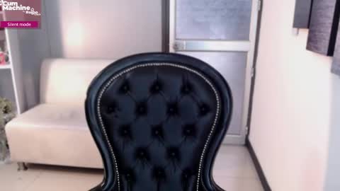 Ale online show from April 24, 2026, 7:49 pm