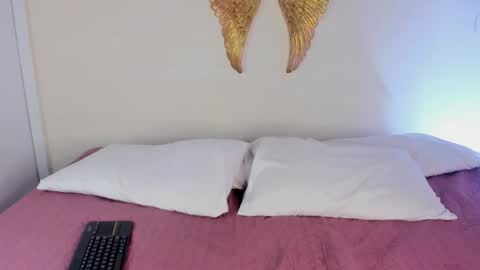 aleexiiaa online show from September 12, 2025, 12:05 pm