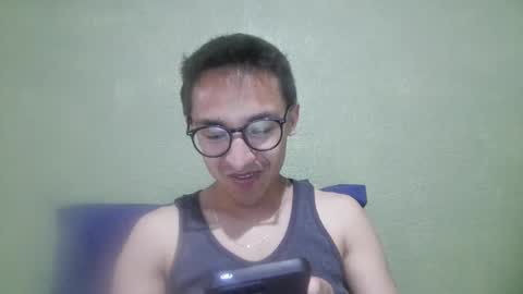 aleexrune online show from April 22, 2026, 10:44 pm