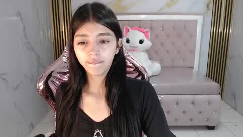 Snapshot of alehp_rose_s chatting on September 24, 2025, 1:14 pm Ale online show from September 24, 2025, 1:14 pm